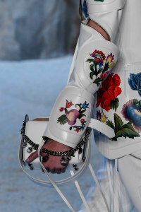 Details at Alexander McQueen RTW Spring 2019
