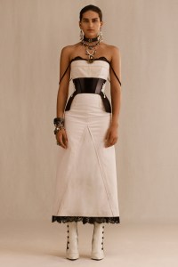 Alexander McQueen Resort 2019