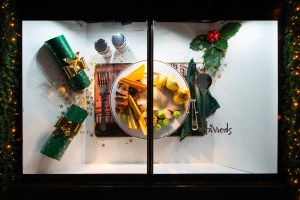 Harrods Holiday Windows 2018