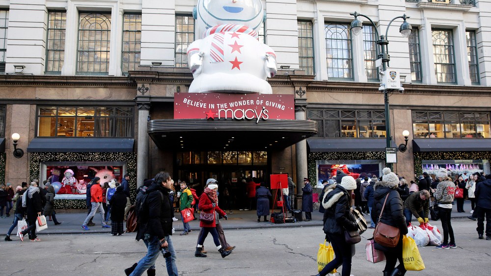 Shoppers are seen outside MACY'S Herald Square as bargain hunters seek low price deals during 'Black Friday' holiday shopping in New York, New York, USA, 23 November 2018. Black Friday is the day after the USA Thanksgiving Day and is regarded as the start of the Christmas shopping season.Black Friday holiday shopping in New York, USA - 23 Nov 2018