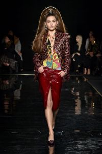 Versace Pre-Fall 2019