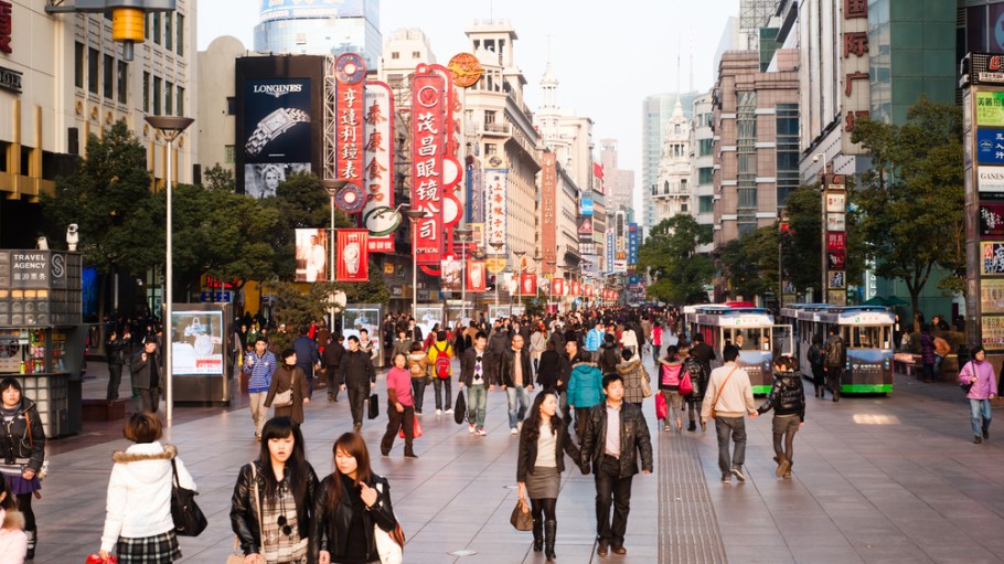 china biggest retail market emarketer suning retail ces