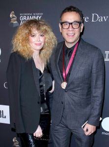 Natasha Lyonne and Fred Armisen