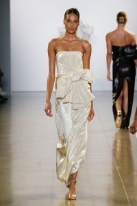 Cong Tri RTW Fall 2019