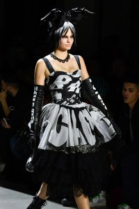 Details at Jeremy Scott RTW Fall 2019