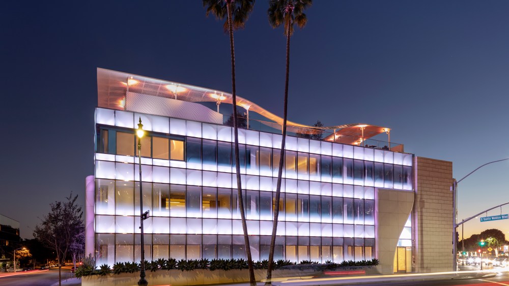 Spring Place Beverly Hills