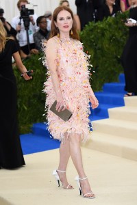 Julianne MooreThe Costume Institute Benefit celebrating the opening of Rei Kawakubo/Comme des Garcons: Art of the In-Between, Arrivals, The Metropolitan Museum of Art, New York, USA - 01 May 2017WEARING CUSTOM CALVIN KLEIN SAME OUTFIT AS CATWALK MODEL *8326835bg