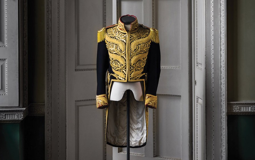 Gieves & Hawkes Removes Michael Jackson Jackets From Display