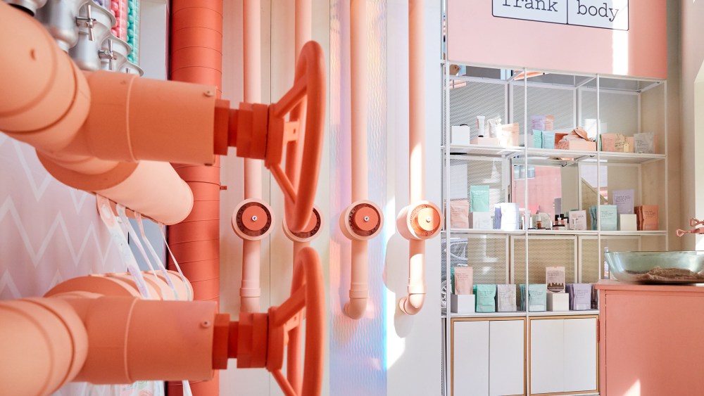 Consumers can create their own shampoos at Function of Beauty