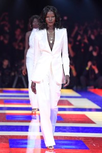 Tommy Hilfiger RTW Spring 2019