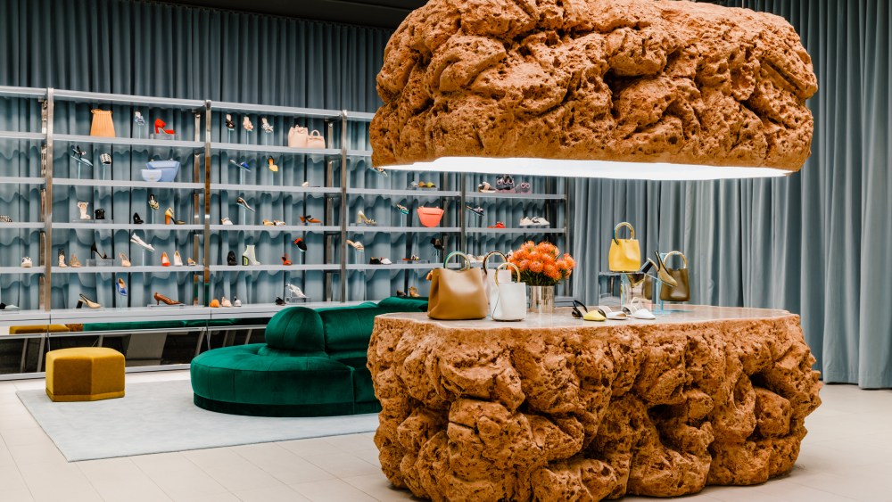 Uncovering the Less-discovered at Hudson Yards' Vertical Mall