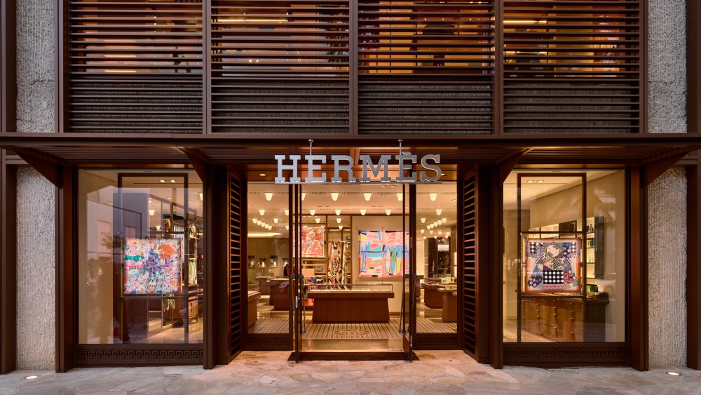 Hermes Goes Big in Hawaii, Giving Vote of Confidence to Region