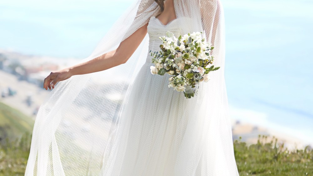Monique Lhuillier Teams With the Bouqs Company for Wedding Flowers