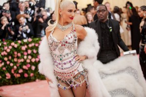 Gwen Stefani in Moschino