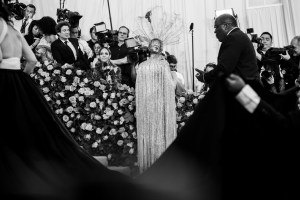 Celine Dion in Oscar de la Renta.