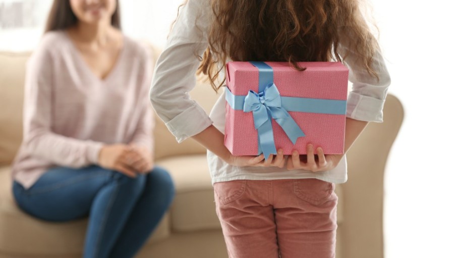 mother's day apparel gift conversion