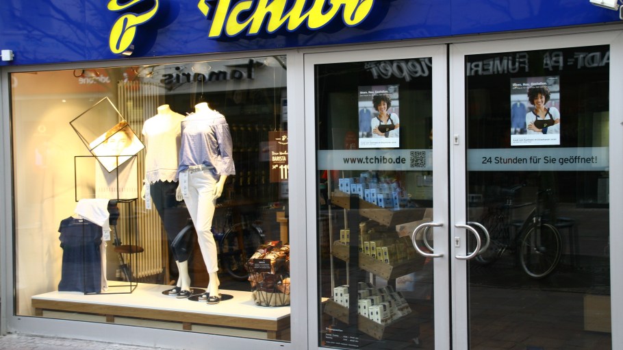 Tchibo Expands Clothing-Rental Program After Successful Trial