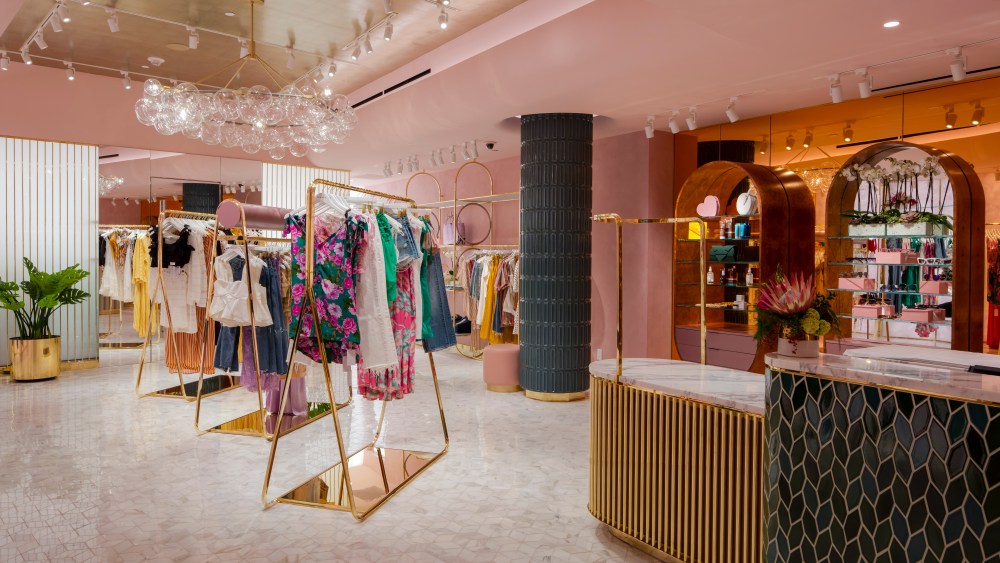 Revolve