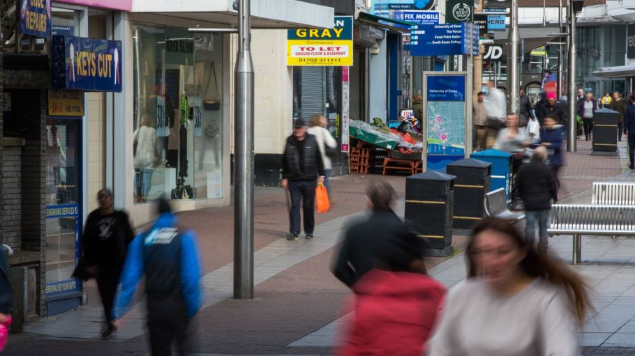 U.K. Retail Sales Shrink at Fastest Pace Since Financial Crisis