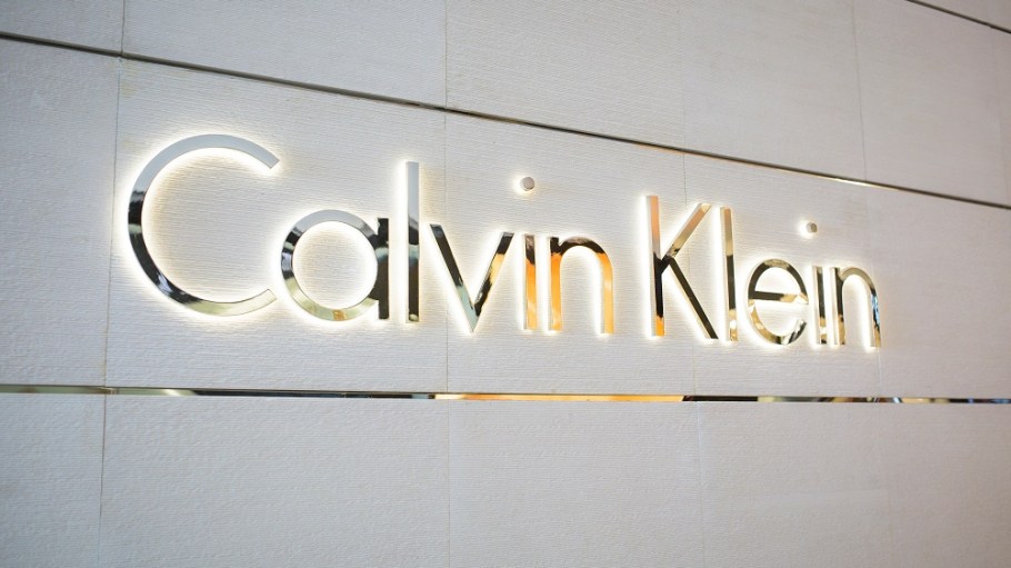 calvin klein shuffle board