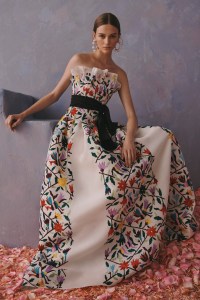 Carolina Herrera Resort 2020
