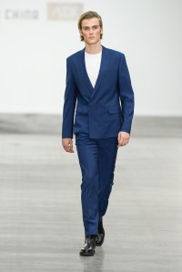 HLA x AEX by JD.COM Men's Spring 2020 photographed in London on 08 June 2019