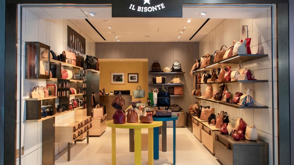 Il Bisonte store.
