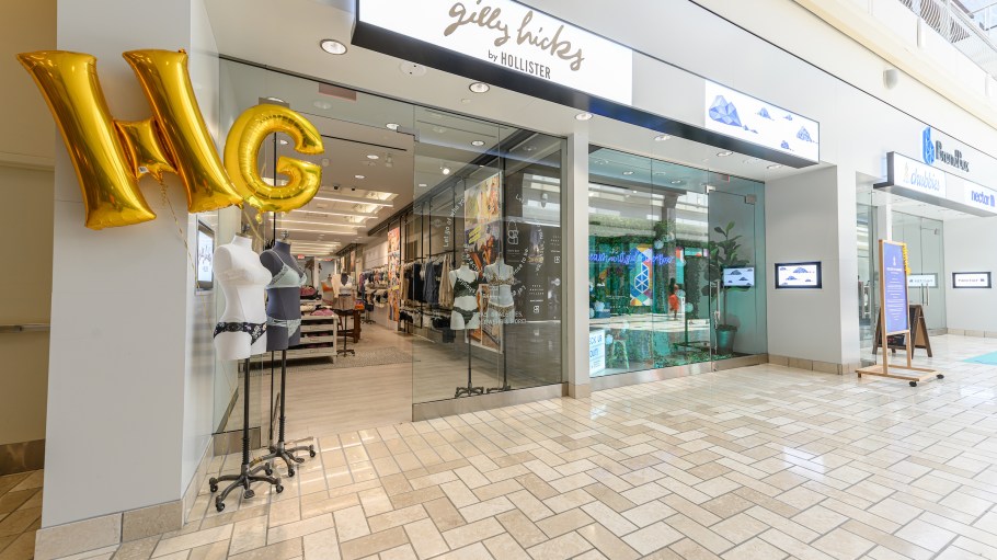Gilly Hicks-pop up-BrandBox-