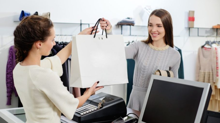 Fed-Rate-Cut-Tariffs-Consumer-Spending
