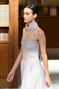 Details at Chanel Couture Fall 2019