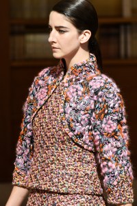 Details at Chanel Couture Fall 2019