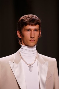 Details at Givenchy Couture Fall 2019