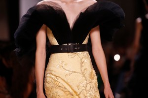 Details at Givenchy Couture Fall 2019
