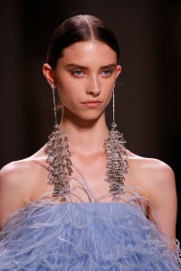 Details at Givenchy Couture Fall 2019