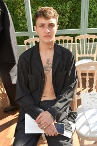 Anwar Hadid