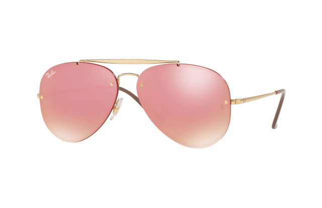A look from Ray-Ban.