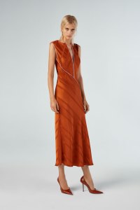 Aknvas RTW Spring 2020