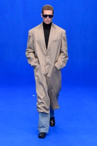 Balenciaga RTW Spring 2020