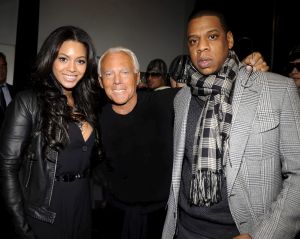 Us Singer Beyonce (r) Her Partner Us Musician Jay Z (l) and Italian Designer Giorgio Armani (c) Pose For Photographers During the Autumn/winter 2008/09 Emporio Armani Fashion Show in Milan Italy 12 January 2008 the Milan Men' S Fashion Week Last Until 18 January Italy MilanItaly Fashion - Jan 2008