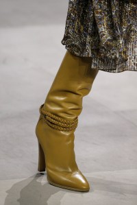 Details at Céline RTW Spring 2020