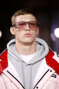 Details at Burberry RTW Spring 2020