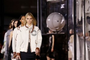 Details at Burberry RTW Spring 2020