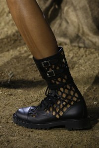 Details at Dior RTW Spring 2020
