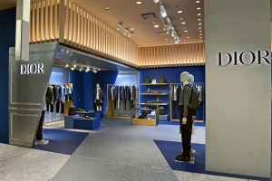 The Dior pop-ups at Isetan.