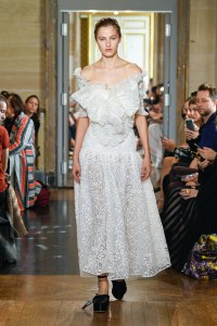 Giambattista Valli RTW Spring 2020