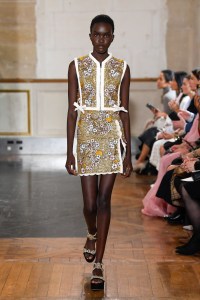 Giambattista Valli RTW Spring 2020