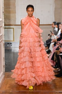 Giambattista Valli RTW Spring 2020
