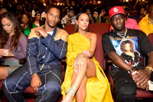Victor Cruz, Karreuche Tran