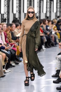 Sacai RTW Spring 2020