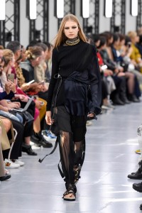 Sacai RTW Spring 2020